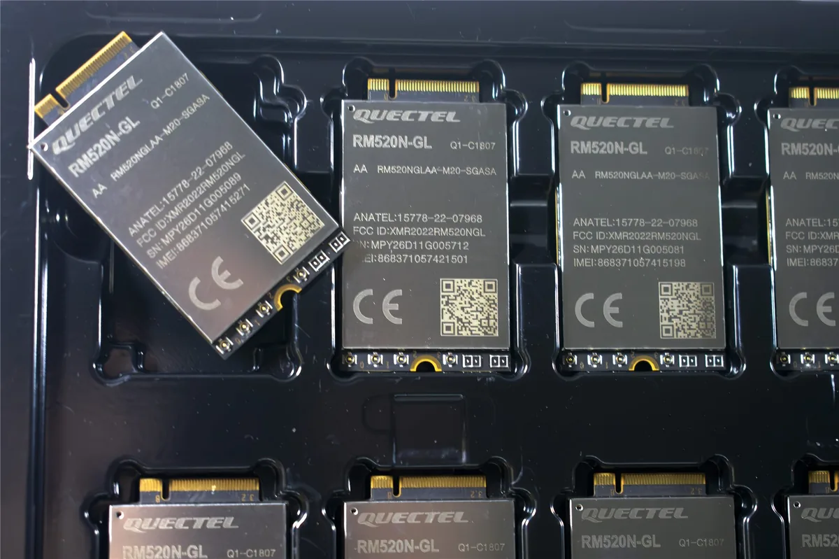 RM520N-GL module mounted
